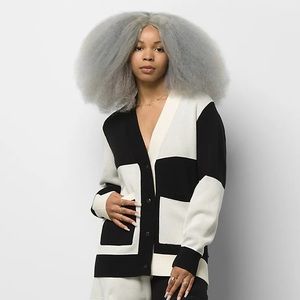 Vans Black White sweater NWT